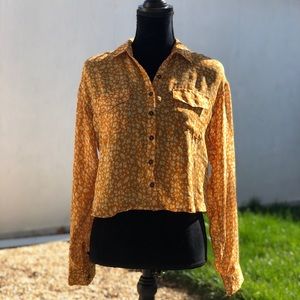 Mustard flower top